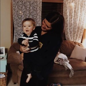 Meet your Posher, Brooke